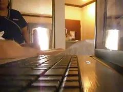 矮矮胖胖的亚洲人喜欢三人行
