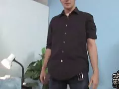 色情电影3d-辣妹在高跟靴子骑车的家伙