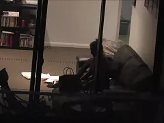 卡利卡特打手枪射精