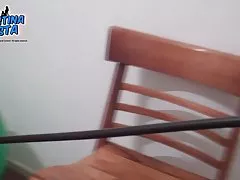 老丈夫看着他的妻子也能