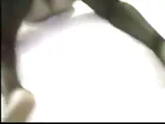 亚洲mammi需要在2英国广播公司，而丈夫离开