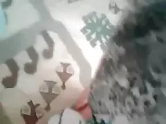 很多毛宝贝揉她的猫户外