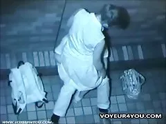 我的婊子手淫对我来说她毛茸茸的猫