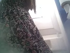 Hd-幻想清款琪拉的冬天燕子兼在淋浴