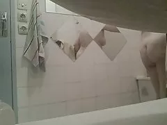 顽皮的假期周末第 2 部分